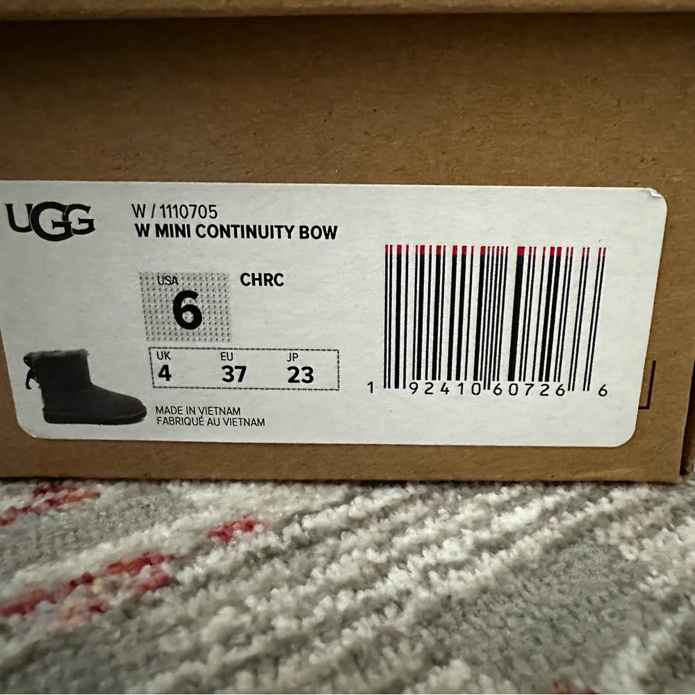 UGG Gray Mini Continuity Bow Women Sz 6 - Picture 14 of 14